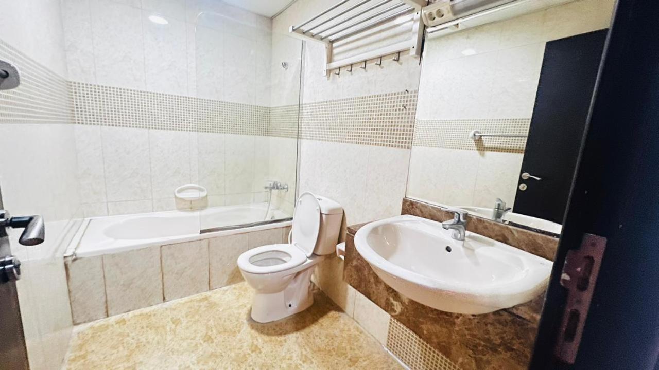 דובאי Executive Suite Room In Barsha 1 Near Moe Metro מראה חיצוני תמונה